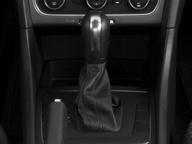 2014 Volkswagen Passat 1.8T SE