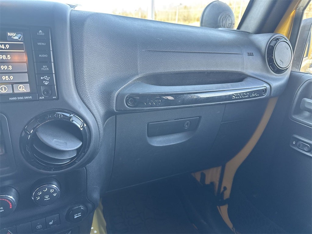 2015 Jeep Wrangler Unlimited Sahara Altitude