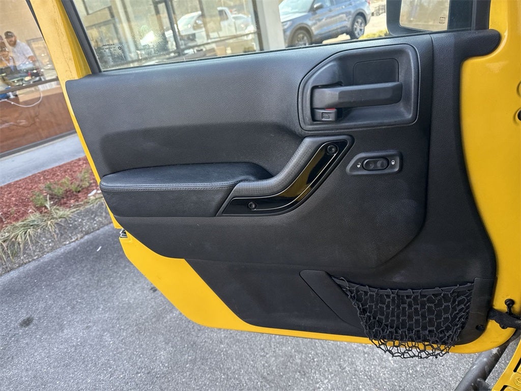 2015 Jeep Wrangler Unlimited Sahara Altitude