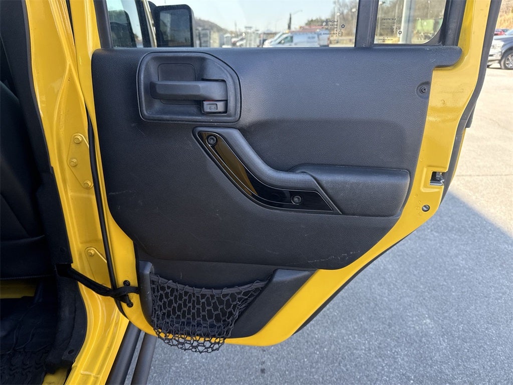 2015 Jeep Wrangler Unlimited Sahara Altitude