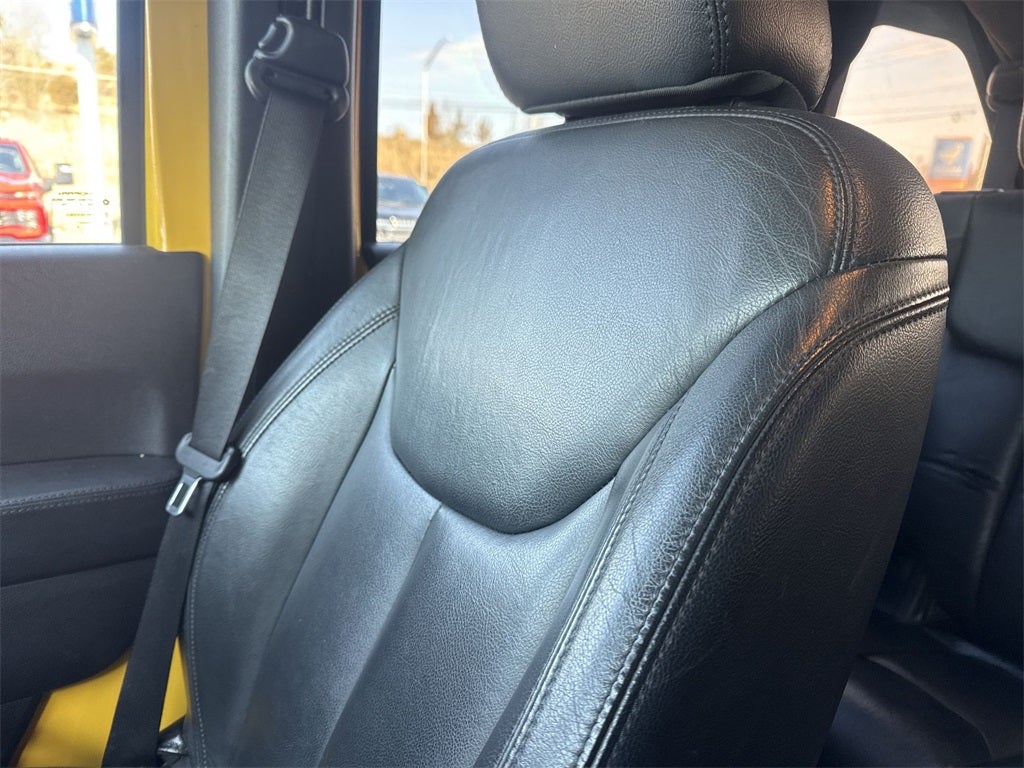 2015 Jeep Wrangler Unlimited Sahara Altitude