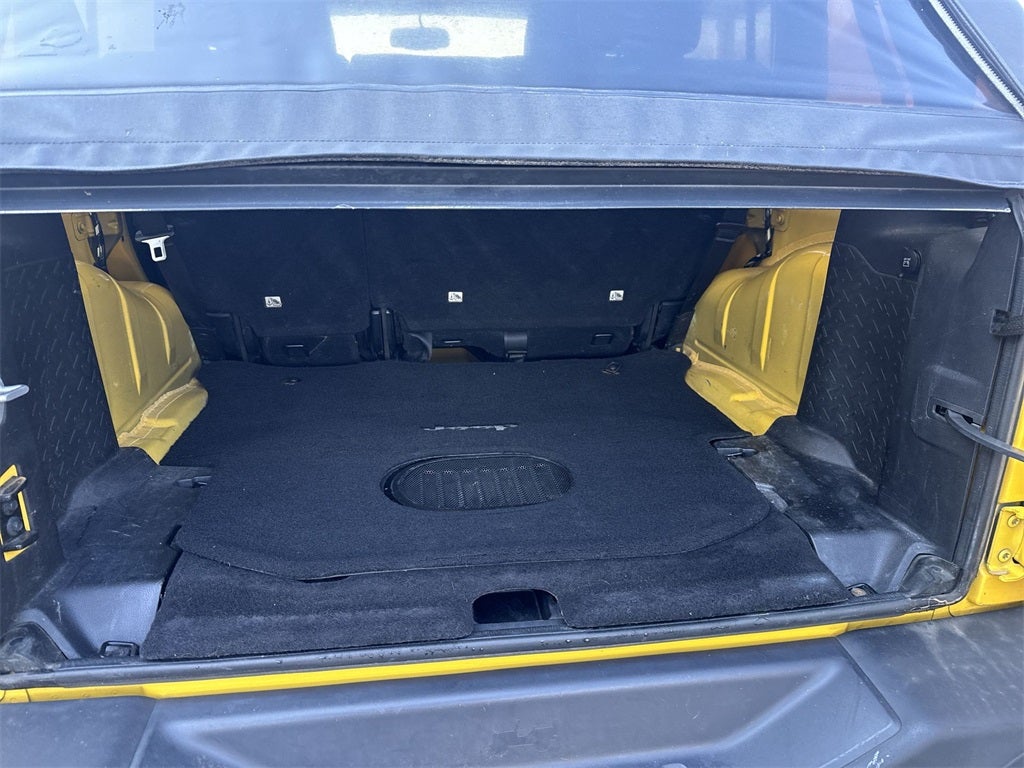 2015 Jeep Wrangler Unlimited Sahara Altitude