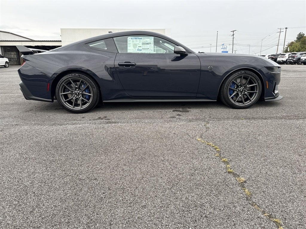 2025 Ford Mustang Dark Horse