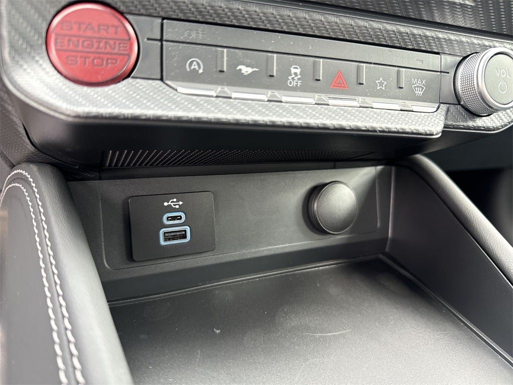 2025 Ford Mustang EcoBoost Premium