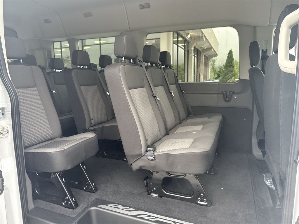 2025 Ford Transit-350 XL