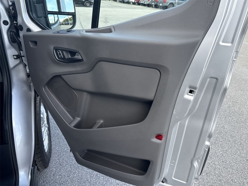 2025 Ford Transit-350 XLT