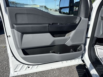 2026 Ford F-350SD Base