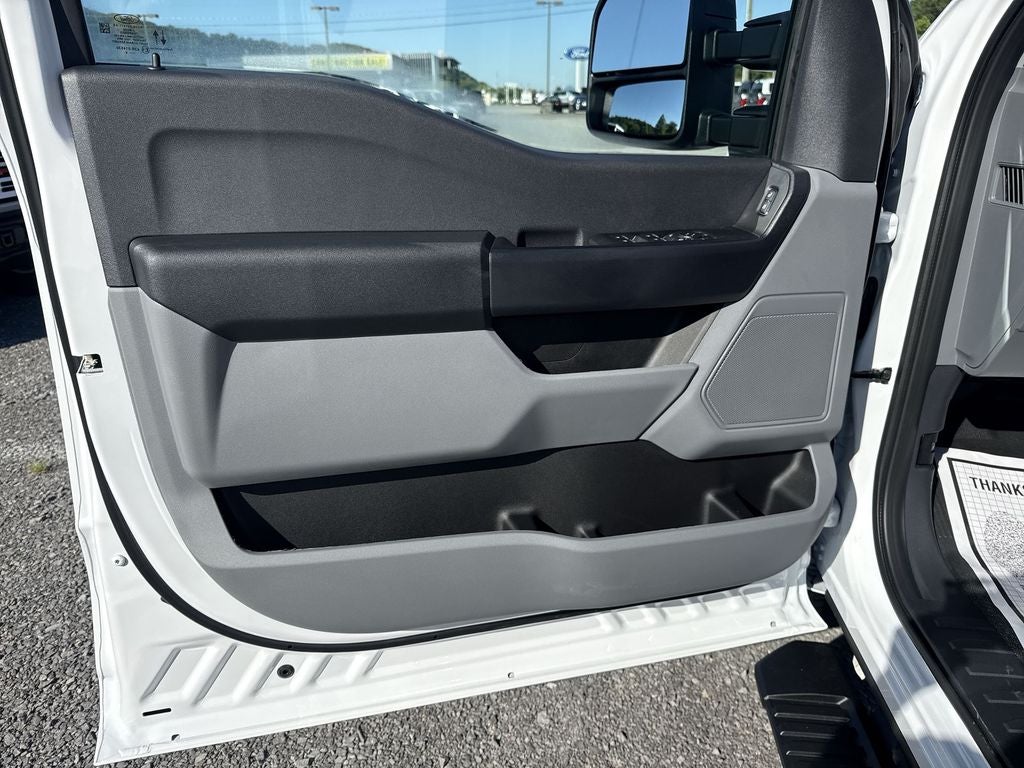 2026 Ford F-350SD Base