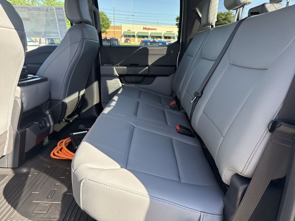 2026 Ford F-350SD Base
