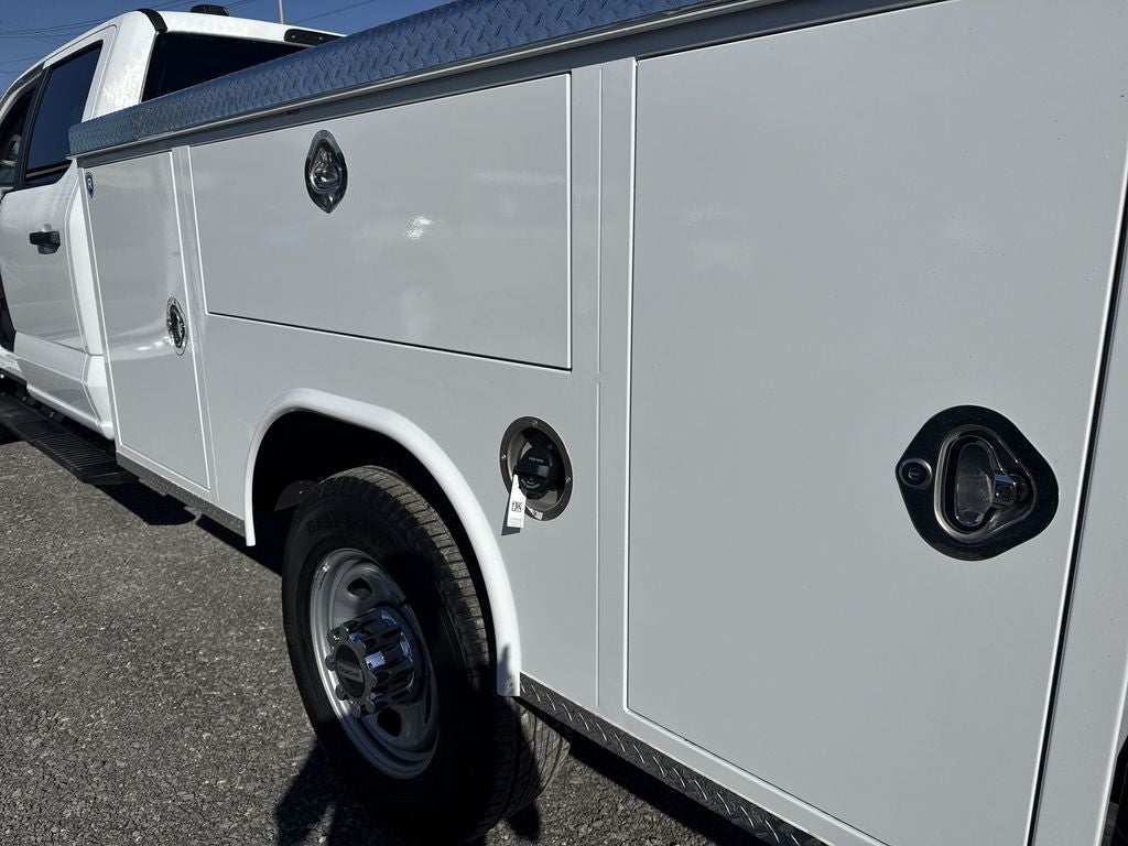 2026 Ford F-350SD Base