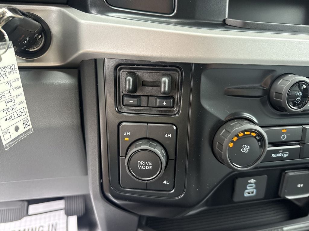 2026 Ford F-350SD XL DRW