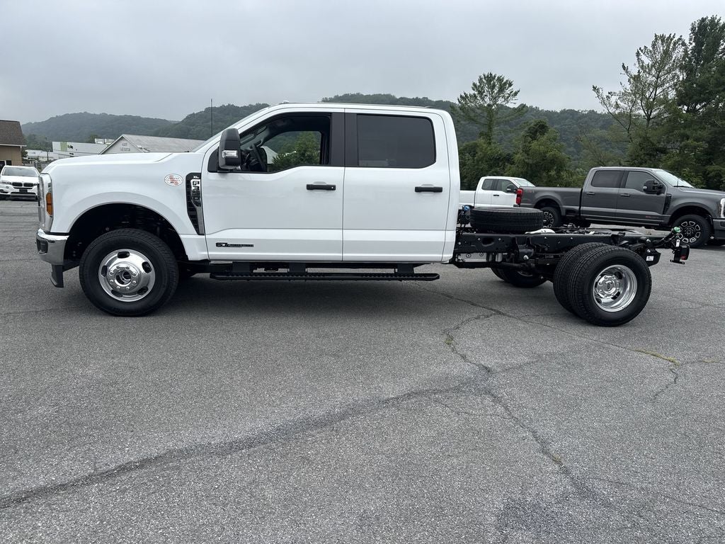 2026 Ford F-350SD XL DRW