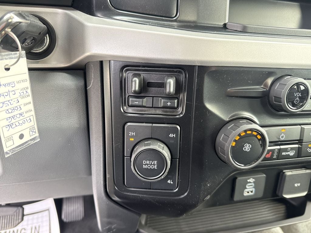 2026 Ford F-350SD XLT DRW