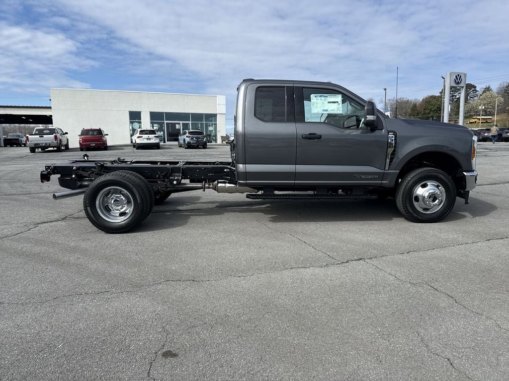 2026 Ford F-350SD XLT DRW