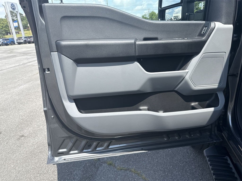 2025 Ford F-350SD XL