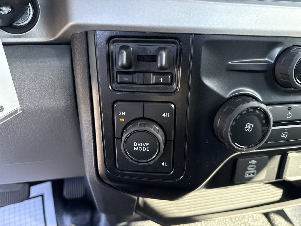 2027 Ford F-350SD XL DRW