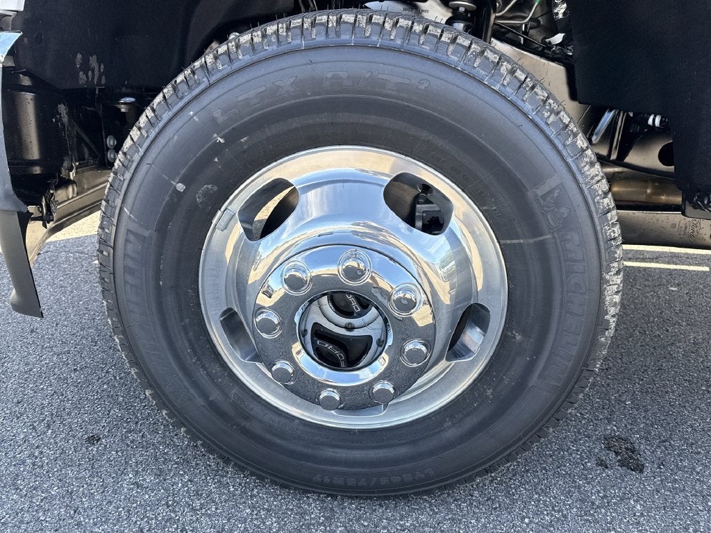 2027 Ford F-350SD XL DRW