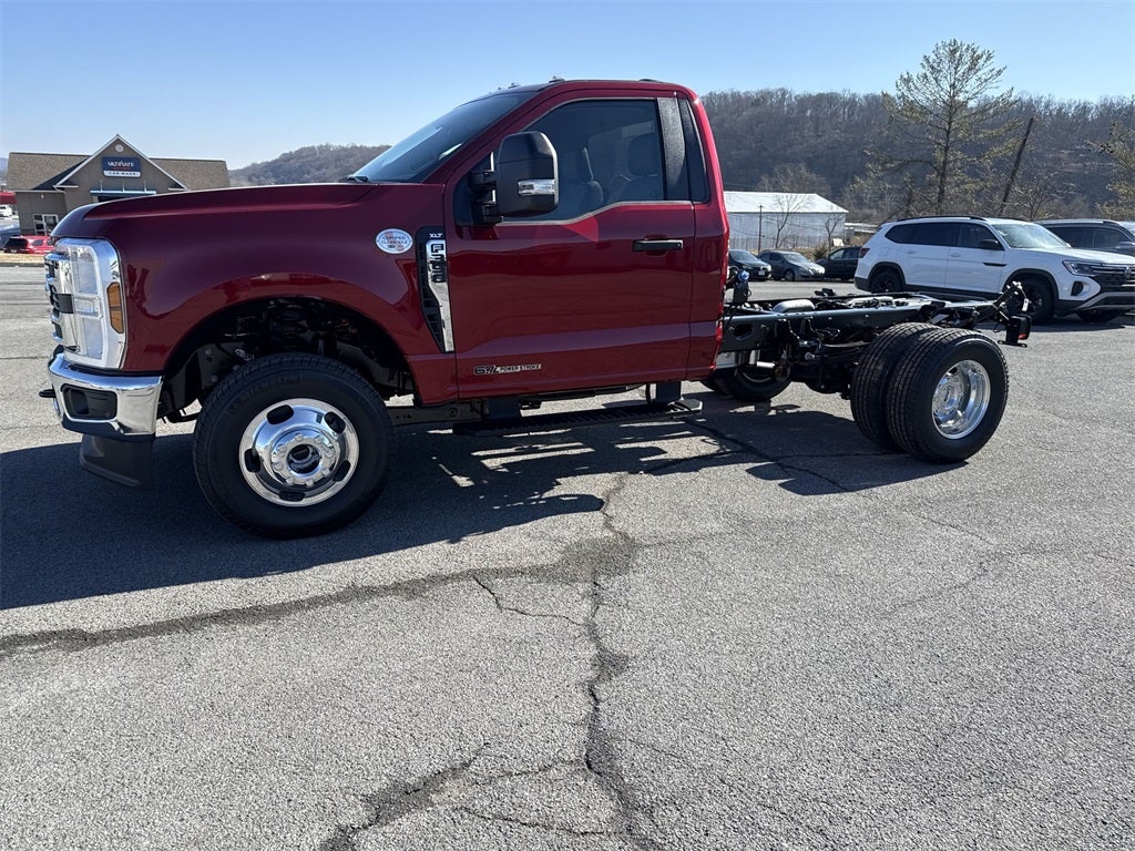 2026 Ford F-350SD XLT DRW