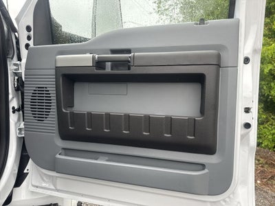 2027 Ford F-750SD Base
