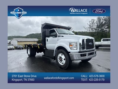 2027 Ford F-750SD Base