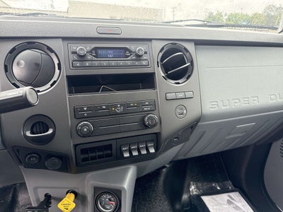 2027 Ford F-750SD Base