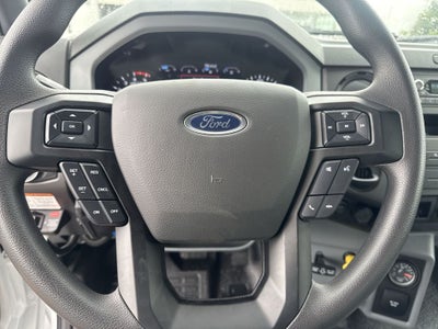 2027 Ford F-750SD Base