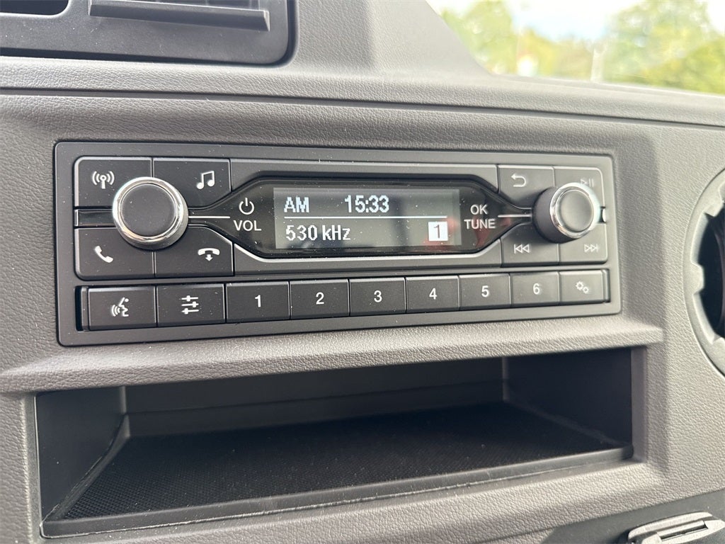 2026 Ford E-450SD Base DRW