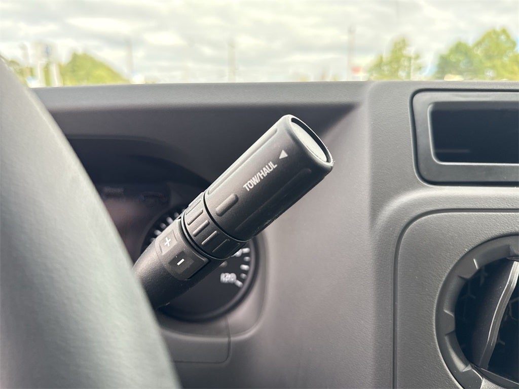 2026 Ford E-450SD Base DRW