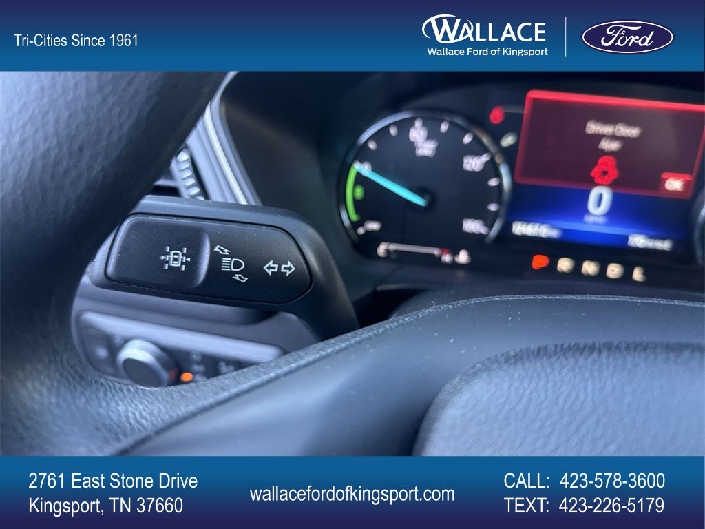 2022 Ford Escape SE Hybrid