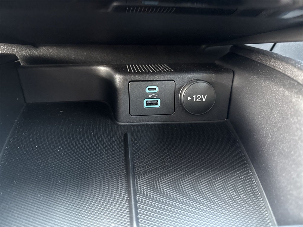 2022 Ford Escape SE Hybrid