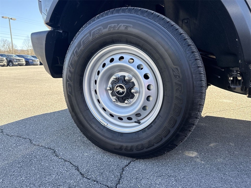 2025 Ford Bronco Base