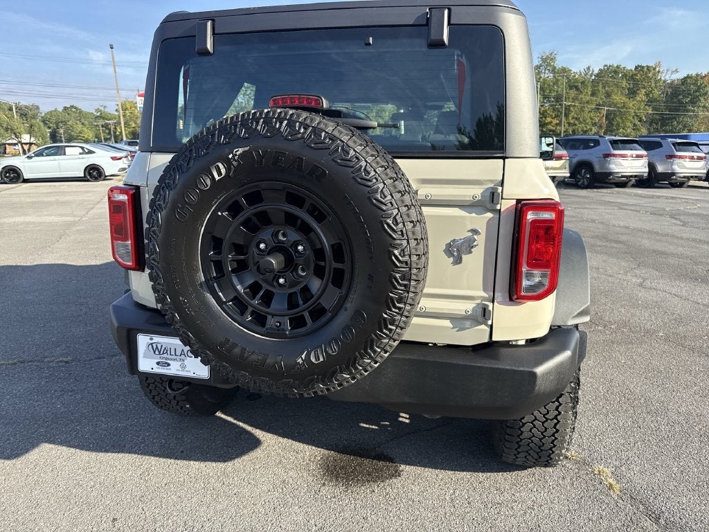 2026 Ford Bronco Base