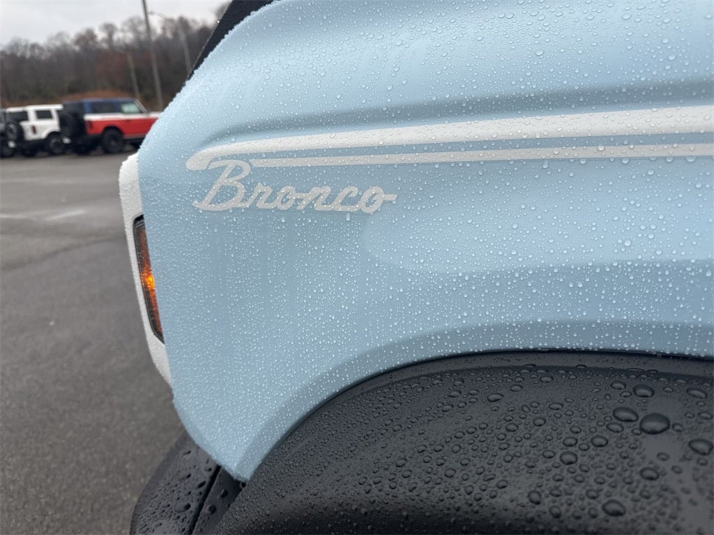 2025 Ford Bronco Heritage Edition