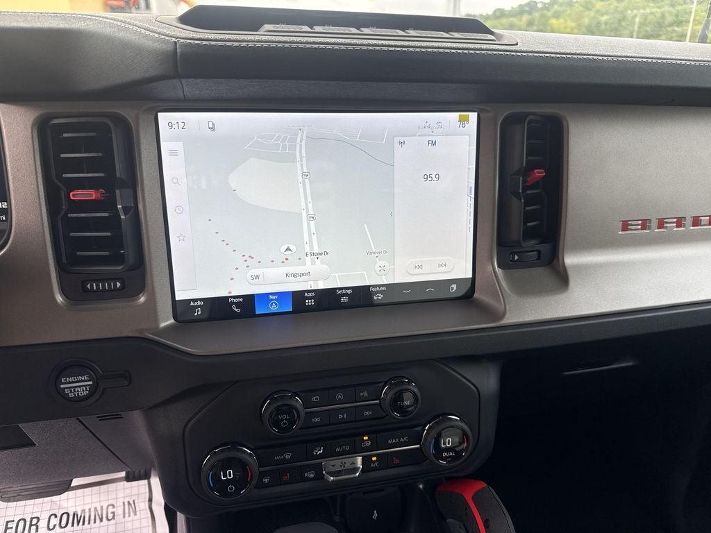 2026 Ford Bronco Outer Banks