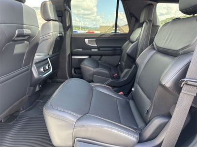 2025 Ford Expedition Tremor