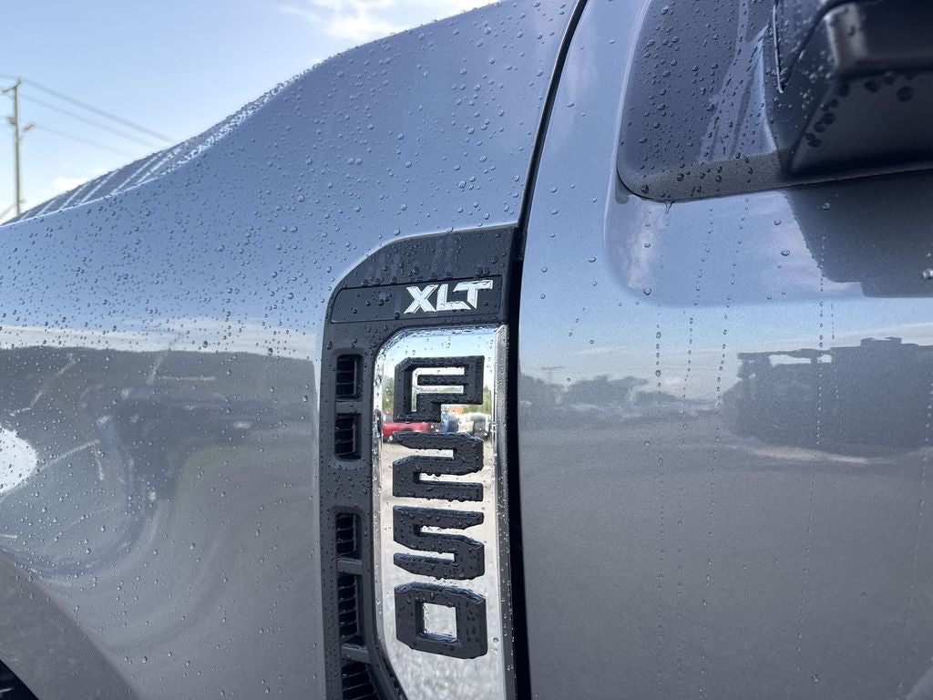 2026 Ford F-250SD XLT
