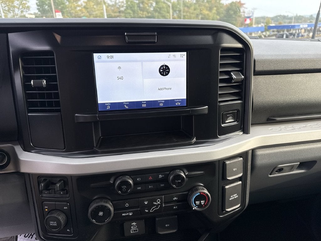 2027 Ford F-250SD XLT