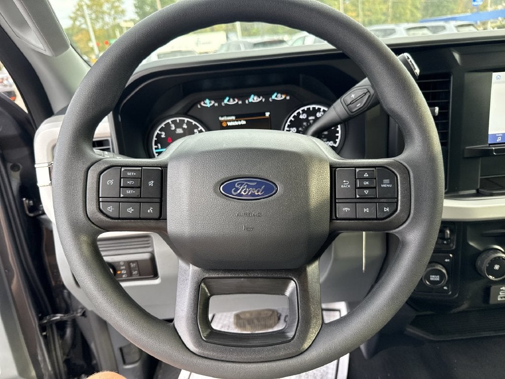 2027 Ford F-250SD XLT