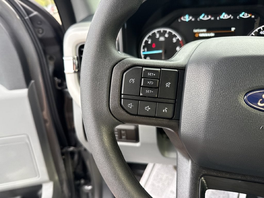 2027 Ford F-250SD XLT