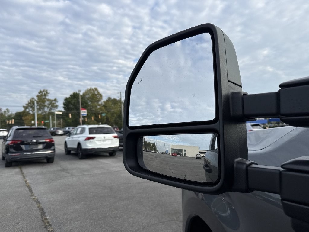 2027 Ford F-250SD XLT