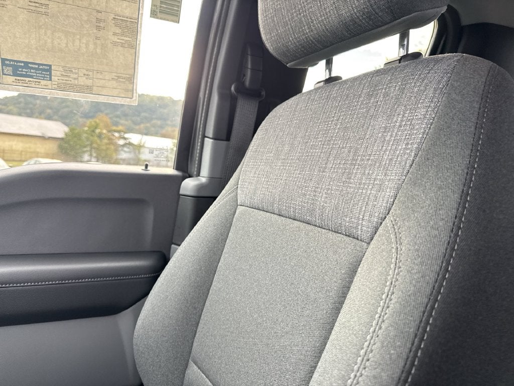 2027 Ford F-250SD XLT
