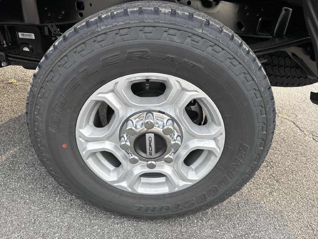 2027 Ford F-250SD XLT