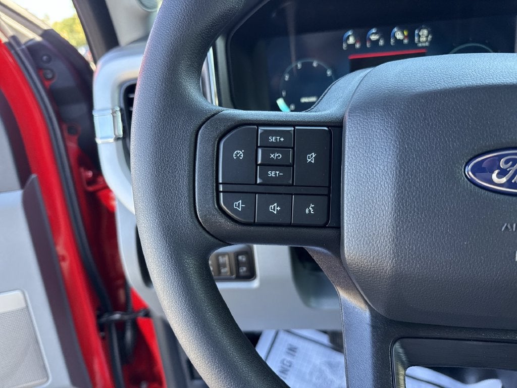 2027 Ford F-250SD XLT