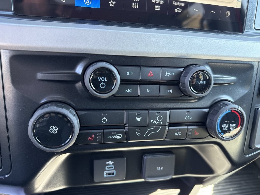 2027 Ford F-250SD XLT