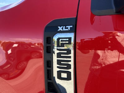 2027 Ford F-250SD XLT