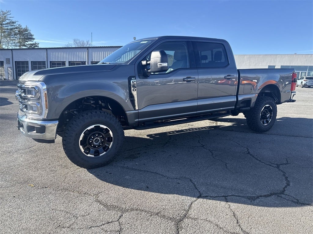2026 Ford F-250SD XLT