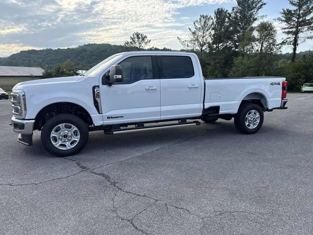 2026 Ford F-350SD XLT