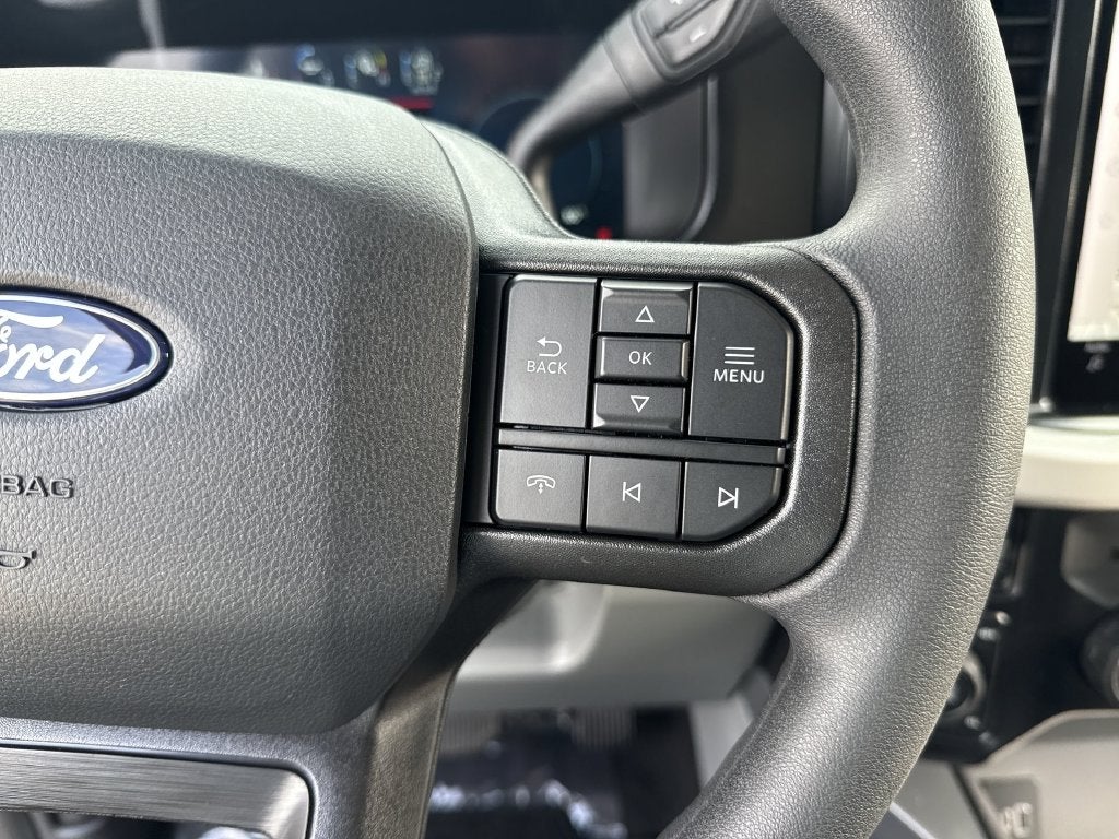 2027 Ford F-350SD XLT DRW