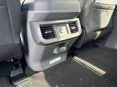 2027 Ford F-350SD XLT DRW