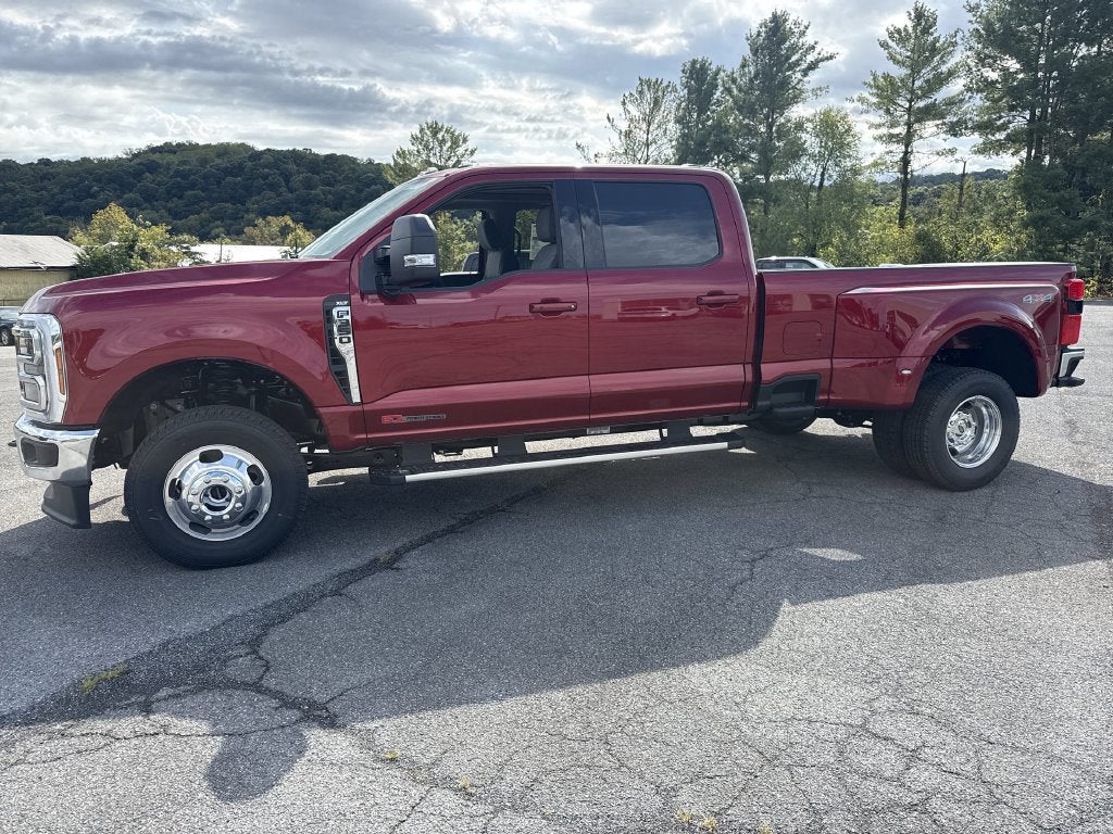 2027 Ford F-350SD XLT DRW